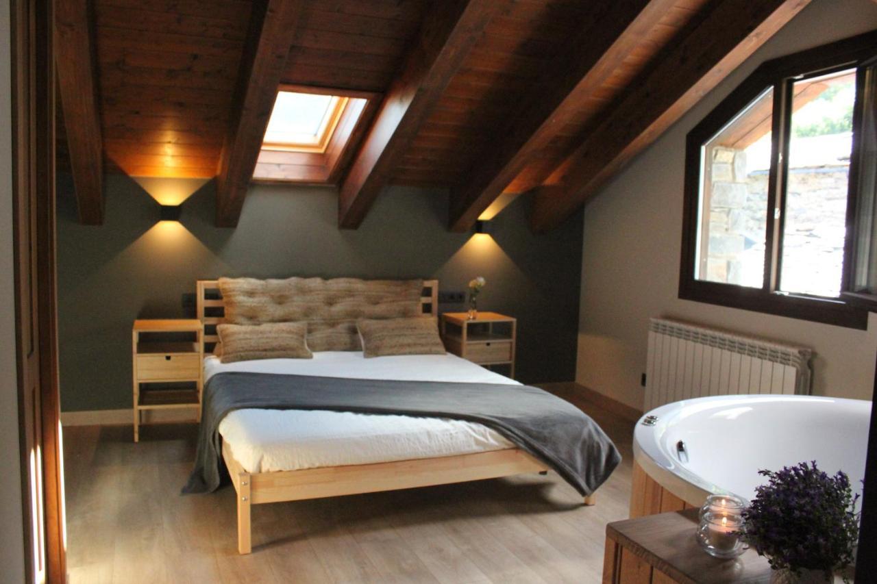 Apartament Casa La Era Sahun Zewnętrze zdjęcie